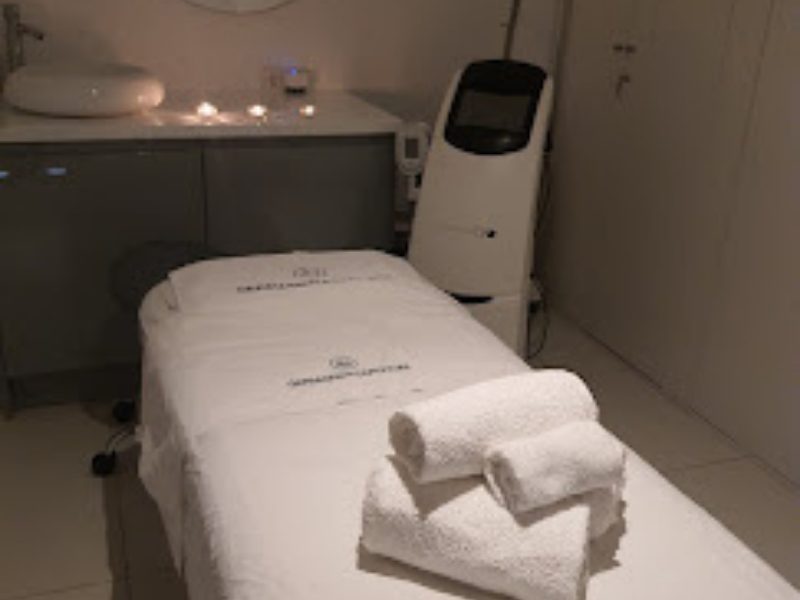 2 Centro médico estético en Alcalá de Gaudaira Sevilla